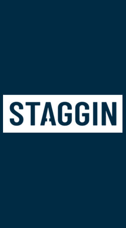 STAGGIN BOLD BLOCK - navyWhite Design